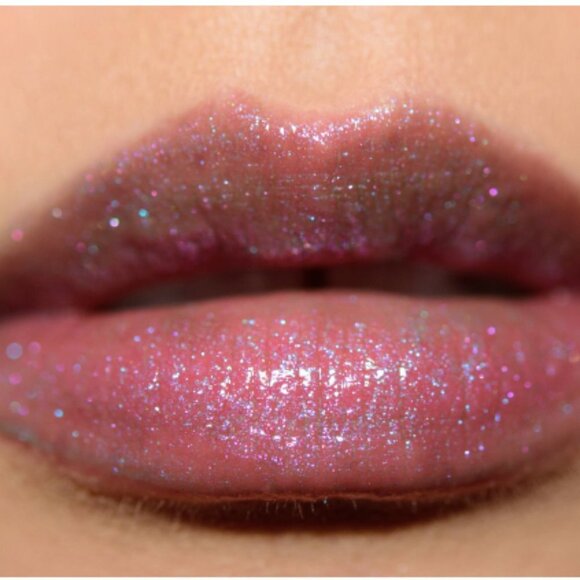 TOO FACED LA CRÈME MYSTICAL EFFECTS lipstick - Mermaid Tears - Picture 5 of 7